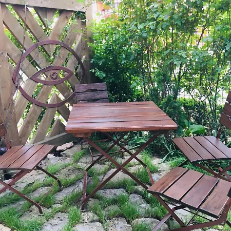 Casa Double M, ואמה וקה
