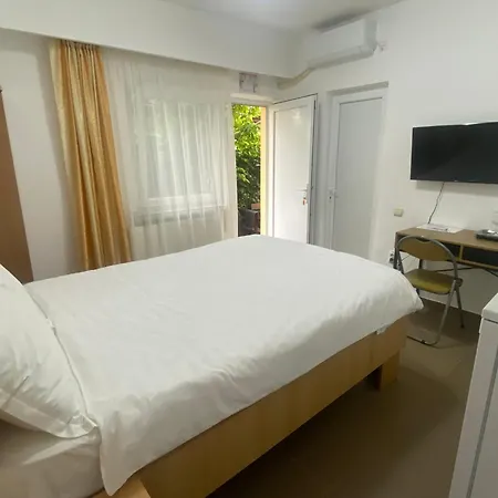 Guest house Casa Double M, 2*