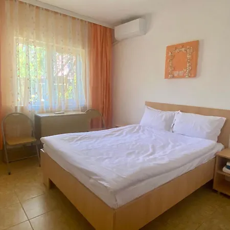 Casa Double M, Vama Veche