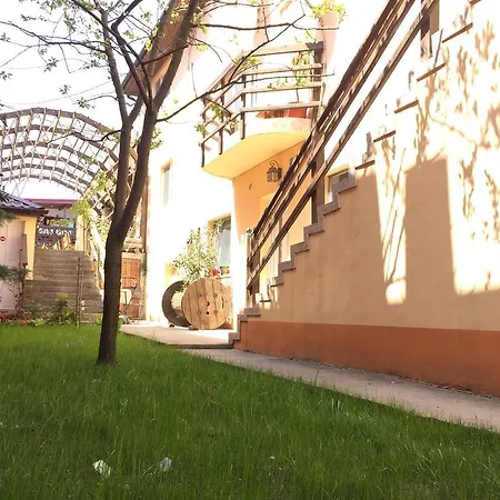 בית אירוח Casa Double M, *